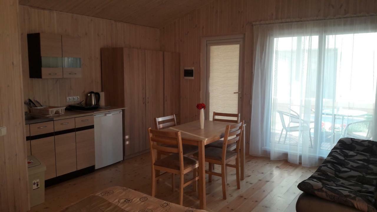 Vila Laima Hotell Šventoji Exteriör bild